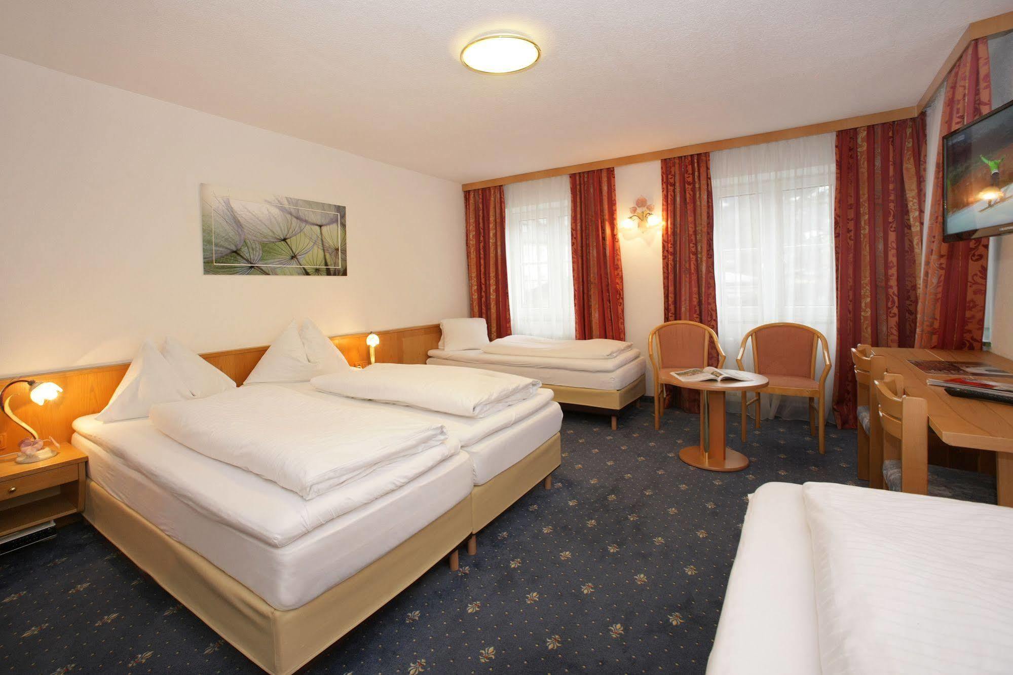 Hotel Der Abtenauer Dış mekan fotoğraf